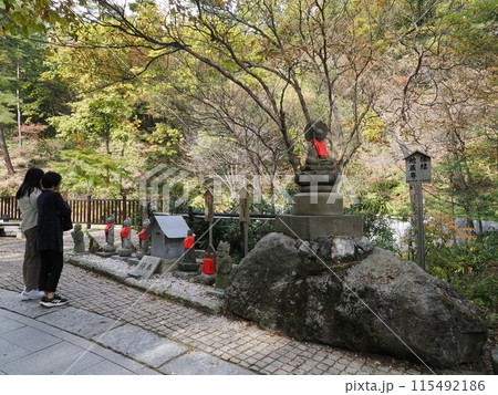 西の河原公園の地蔵尊 群馬県吾妻郡草津町草津 西の河原公園の地蔵尊 群馬県吾妻郡草津町草津 115492186