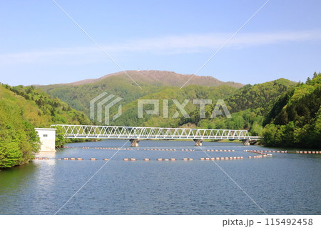 仁頃山と富里湖　北海道北見市 115492458