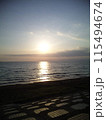 駿河湾に沈みゆく太陽 115494674