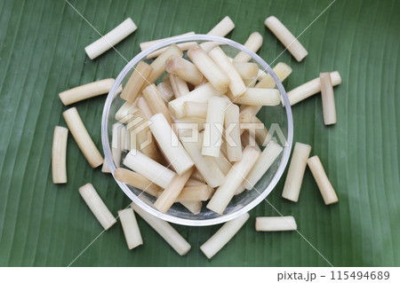 Fresh lotus rootlet on banana leaf 115494689