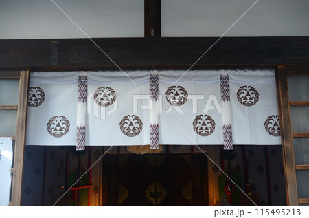 横浜関内厳島神社拝殿の門帳-1 115495213