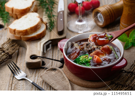 ビーフシチュー 洋食 115495651