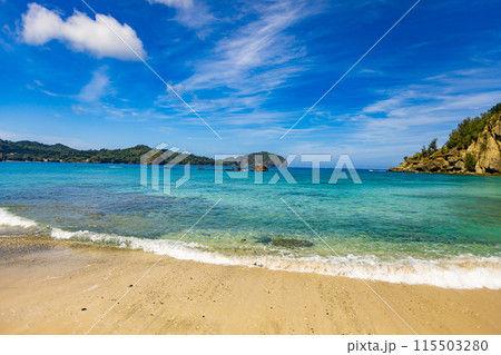 小笠原諸島 境浦海岸から望む絶景 小笠原諸島 境浦海岸から望む絶景 115503280