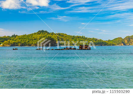 小笠原諸島 境浦海岸から望む絶景 小笠原諸島 境浦海岸から望む絶景 115503290