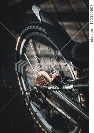 子ども用自転車の後輪 115505607