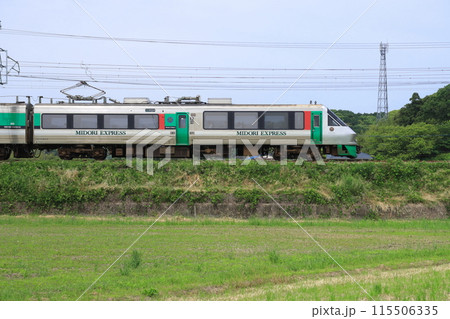 快晴の鹿児島本線を疾走する783系特急リレーかもめ(みどり)号_2024/5/20撮影 快晴の鹿児島本線を疾走する783系特急リレーかもめ(みどり)号_2024/5/20撮影 115506335