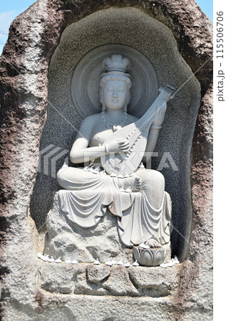 群馬県邑楽郡板倉町板倉のパワースポット　板倉雷電神社の弁財天 115506706