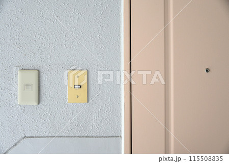 集合住宅 115508835