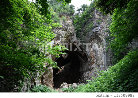 佐渡島　道遊の割戸 115509988