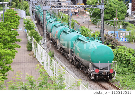 東海道本線　貨物支線　桜木町－東高島　JR貨物　EH200-9（高崎） 115513513