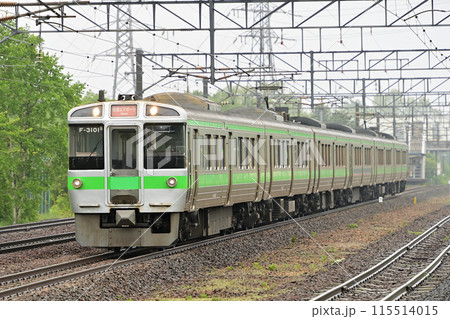 千歳線　サッポロビール庭園　JR北海道　721系　F-3101編成（札幌）　エアポート 115514015