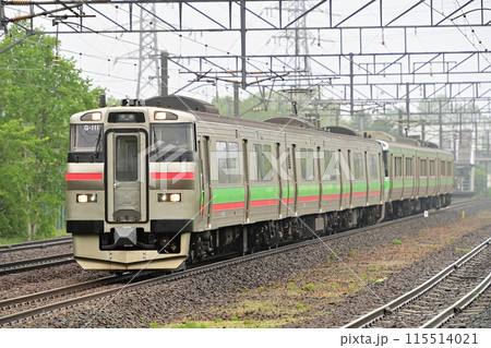 千歳線　サッポロビール庭園　JR北海道　731系　G-111編成（札幌） 115514021