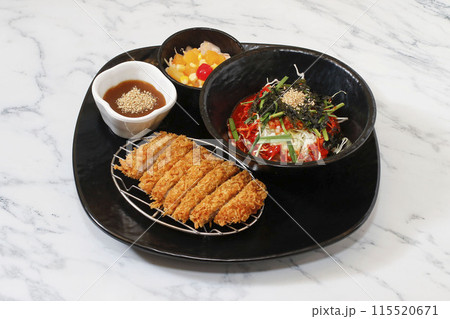 Food 115520671