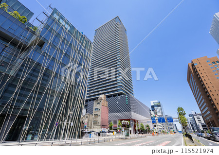 名古屋伏見通り都市風景　三蔵交差点　グランドメゾン御園座タワー 115521974