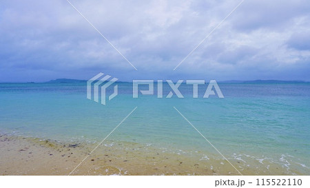 沖縄県うるま市津堅島のヤジリ浜 沖縄県うるま市津堅島のヤジリ浜 115522110