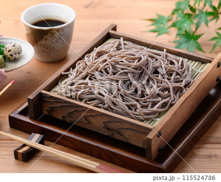 ざる蕎麦 （　薬味 刻み葱、鶉の卵、わさび　） 115524786