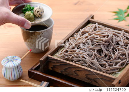 ざる蕎麦 （　薬味 刻み葱、鶉の卵、わさび　） 115524790