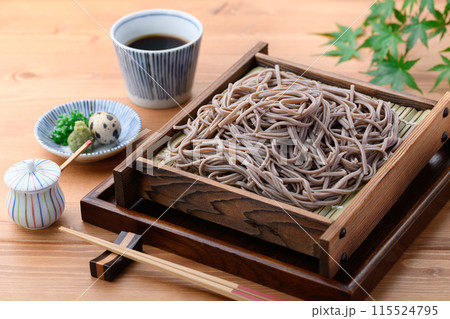 ざる蕎麦 ( 薬味 刻み葱、鶉の卵、わさび ) ざる蕎麦 ( 薬味 刻み葱、鶉の卵、わさび ) 115524795