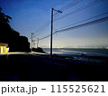 海に沈む夕日 115525621