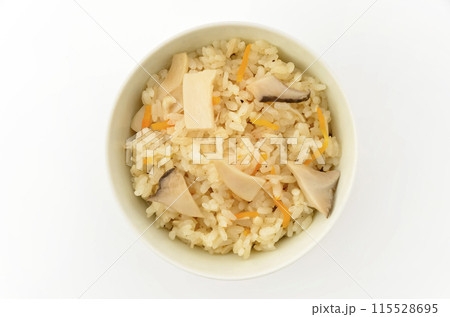 きのこの炊き込みご飯 115528695
