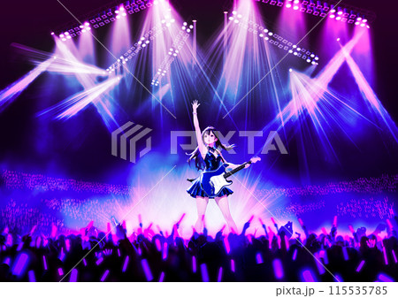 ライブステージで演奏する若者 115535785