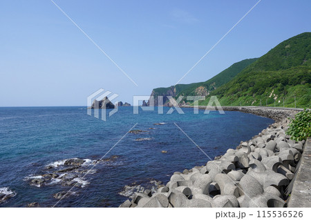 窓岩が窓のように見える場所から 115536526