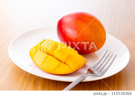 宮崎県産マンゴー 115538368