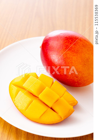 宮崎県産マンゴー 115538369