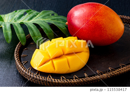 宮崎県産マンゴー 宮崎県産マンゴー 115538417
