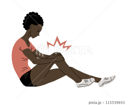 Young woman with knee pain 115539933
