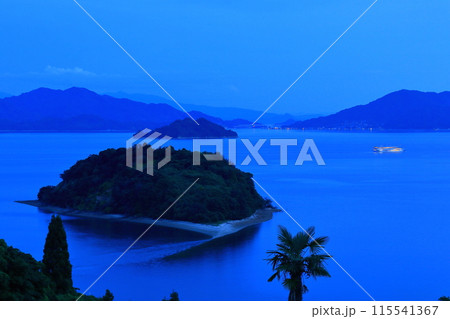 黄昏時の瀬戸内風景 黄昏時の瀬戸内風景 115541367