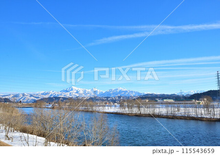 魚野川と越後三山(新潟県) 魚野川と越後三山(新潟県) 115543659