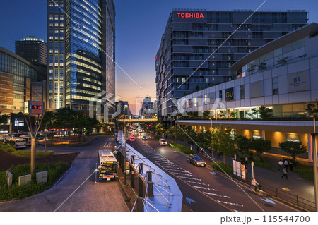 JR川崎駅西口の都市夜景【神奈川県・川崎市】 115544700