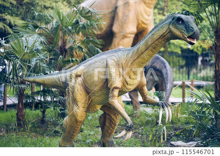 Therizinosaurus is a predatory dinosaur species with hypertrophied nails, the strangest dinosaur from the very end of the Cretaceous period. Close-up with copy space. High quality photo 115546701