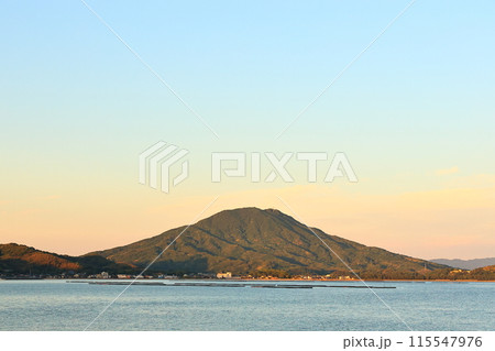 糸島小富士 115547976