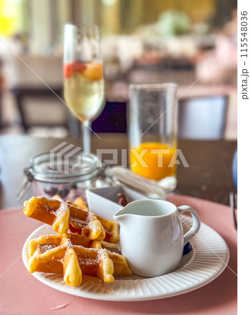 Afternoon tea and desserts in Ao Yon Yai beach in Phuket, Thailand 115548036