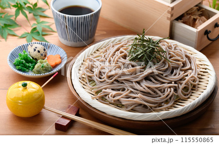 ざるそば 最高の鰹出汁のつゆでいただく 115550865