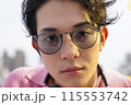若い男性のファッションポートレート 115553742
