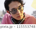 若い男性のファッションポートレート 115553748