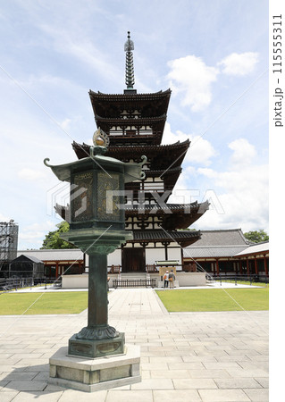 古都奈良の文化財薬師寺 115555311