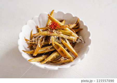 イタドリのメンマ風煮つけ イタドリのメンマ風煮つけ 115557890