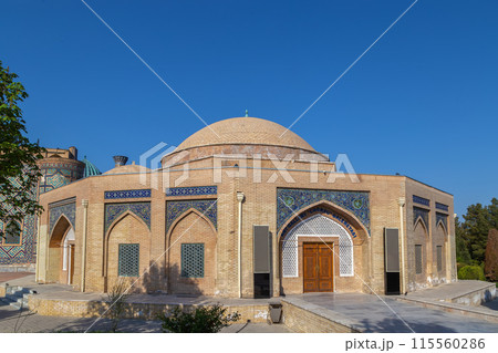 Chorsu, Samarkand, Uzbekistan 115560286