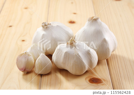 ニンニク 115562428