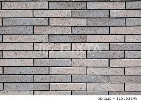 レンガタイルの家の壁 レンガタイルの家の壁 115563149