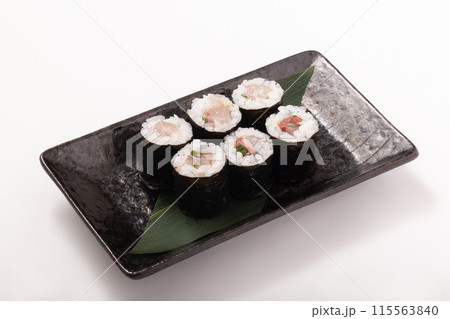 ぶり海苔巻き 115563840