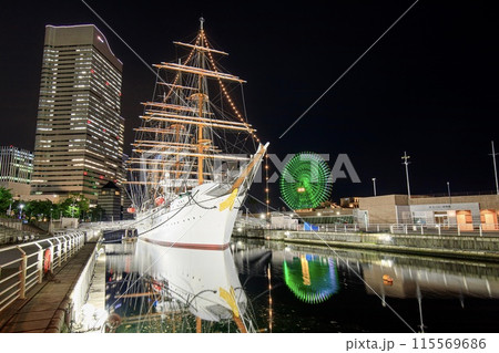 横浜市、日本丸メモリアルパークの夜景 115569686