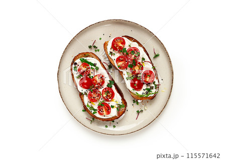 sandwiches with cream cheese and cherry tomatoes, breakfast, homemade, 115571642