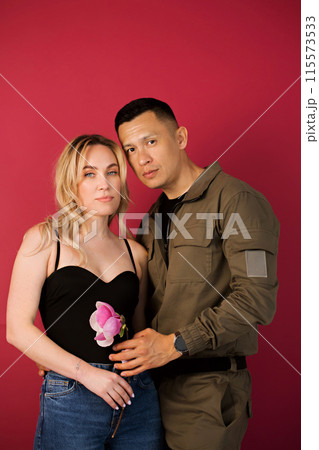 Portrait of a young international couple Portrait of a young international couple 115573533