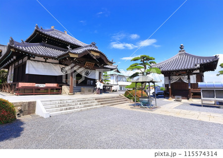 【香川県】四国霊場「第78番札所」郷照寺（厄除けの寺 うたづ大師） 115574314