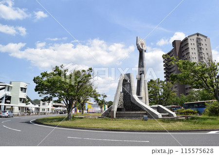 千葉県 君津駅南口の街並み 千葉県 君津駅南口の街並み 115575628